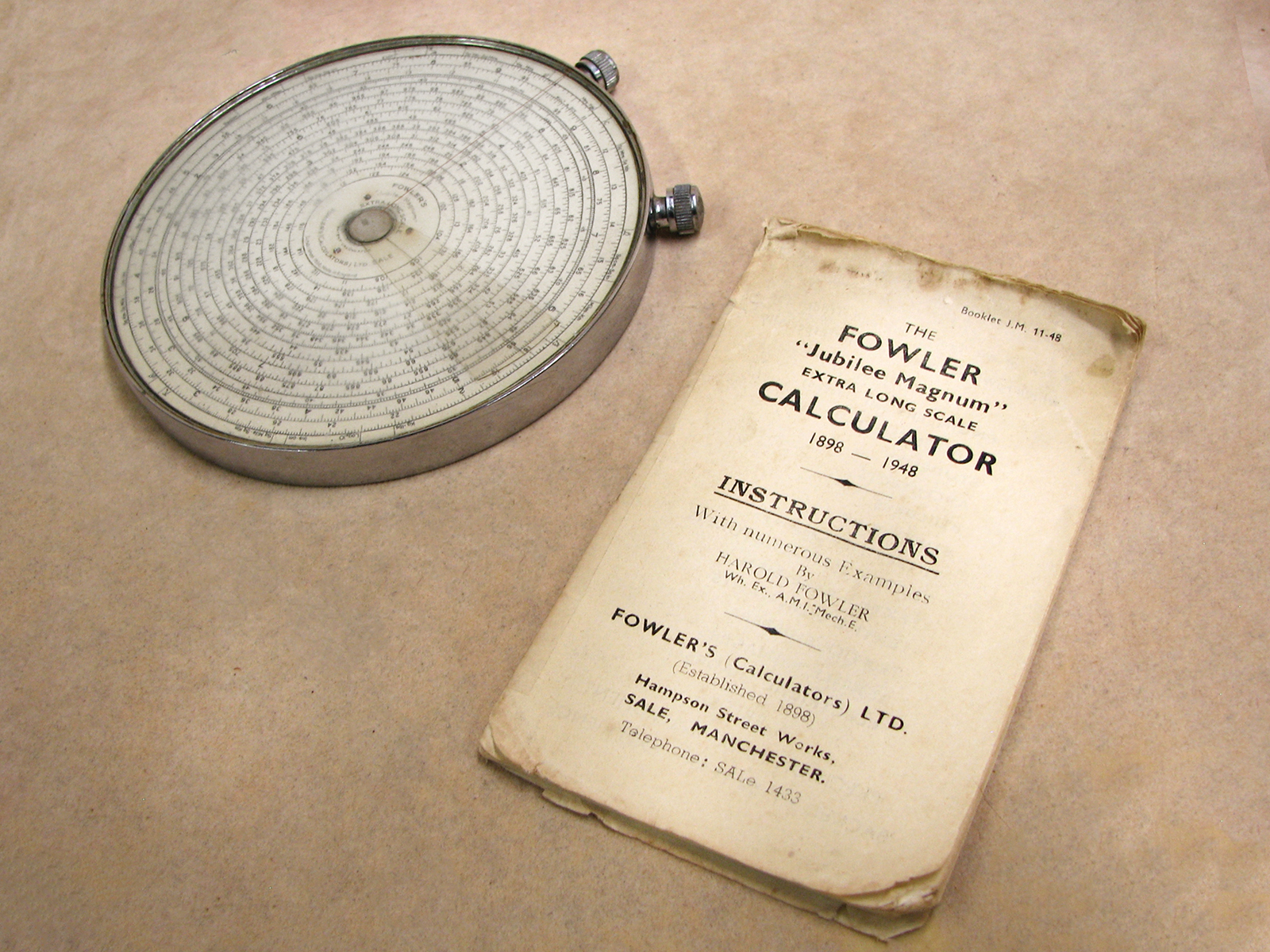 1940's Fowler's Jubilee Magnum Extra Long Scale calculator